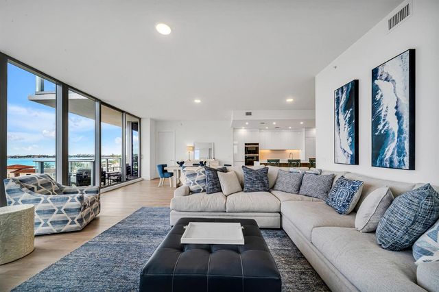 220 Lake Shore Drive 502, Lake Park, FL 33403