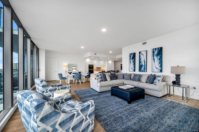220 Lake Shore Drive 502, Lake Park, FL 33403