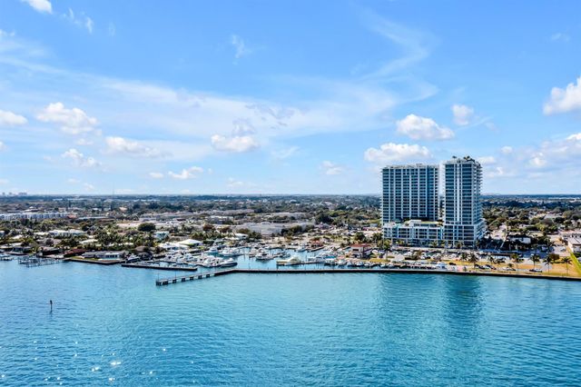 220 Lake Shore Drive 502, Lake Park, FL 33403