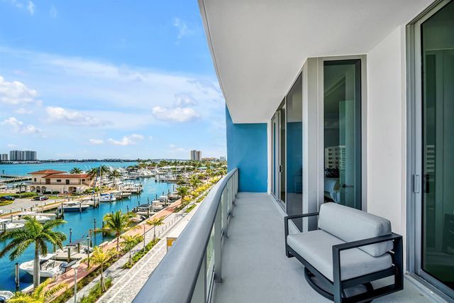 220 Lake Shore Drive 502, Lake Park, FL 33403
