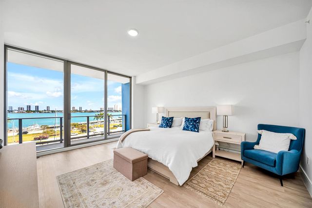 220 Lake Shore Drive 502, Lake Park, FL 33403
