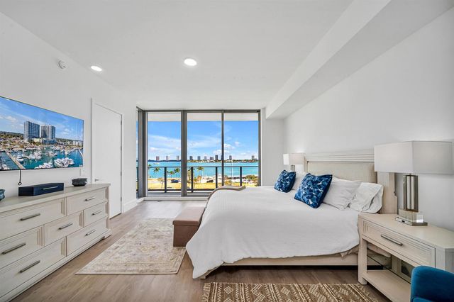220 Lake Shore Drive 502, Lake Park, FL 33403
