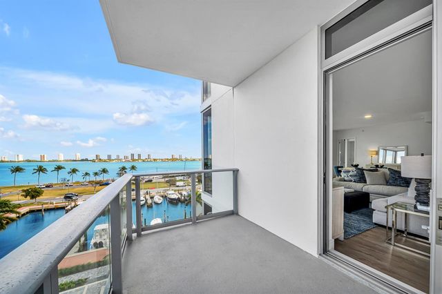 220 Lake Shore Drive 502, Lake Park, FL 33403