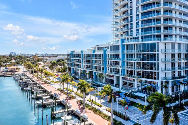 220 Lake Shore Drive 502, Lake Park, FL 33403