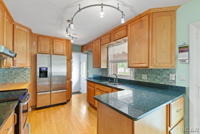 331 Anthony Court, Adrian, MI 49221