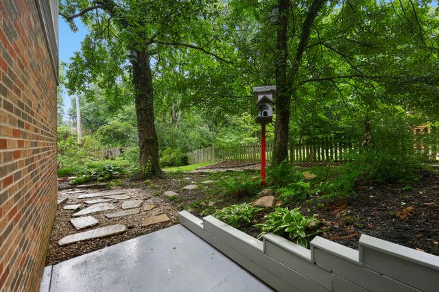 3632 Timberwood Lane, Lexington, KY 40515