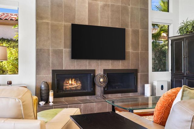 745 Box Canyon Trail, Palm Desert, CA 92211
