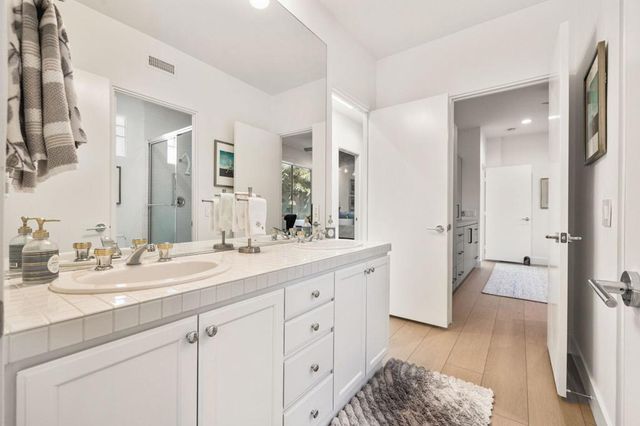 745 Box Canyon Trail, Palm Desert, CA 92211