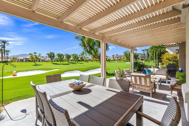 745 Box Canyon Trail, Palm Desert, CA 92211