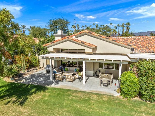 745 Box Canyon Trail, Palm Desert, CA 92211