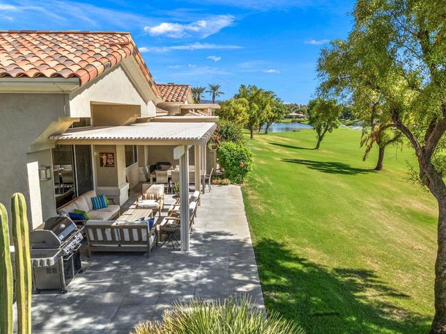 745 Box Canyon Trail, Palm Desert, CA 92211