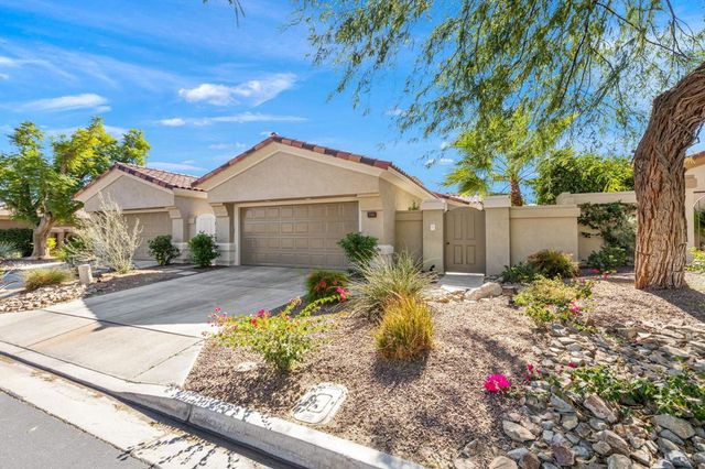 745 Box Canyon Trail, Palm Desert, CA 92211