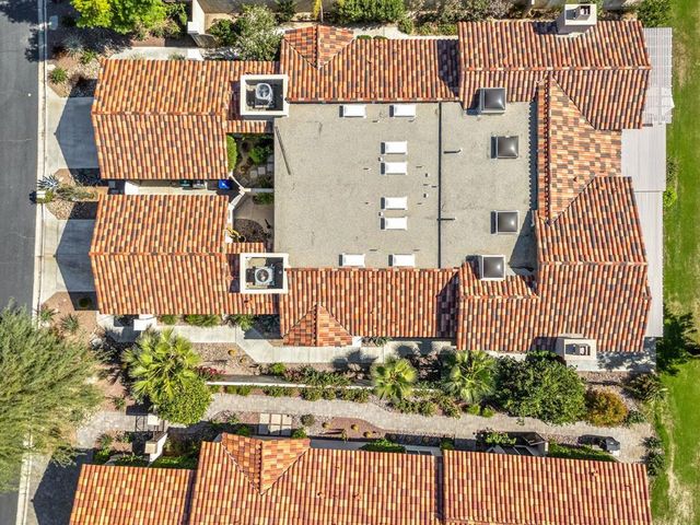 745 Box Canyon Trail, Palm Desert, CA 92211