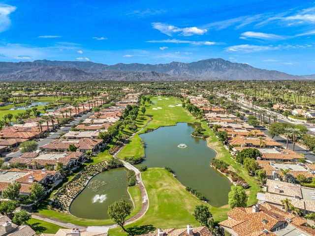 745 Box Canyon Trail, Palm Desert, CA 92211