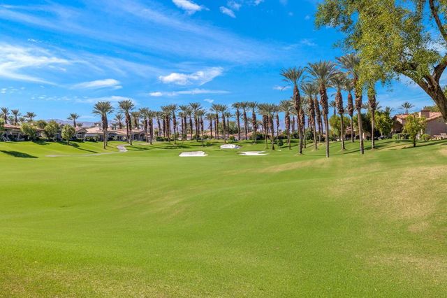 745 Box Canyon Trail, Palm Desert, CA 92211