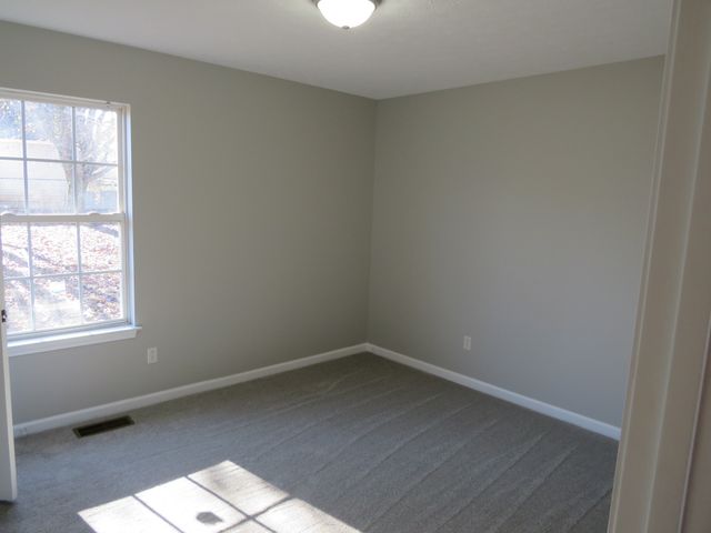 309 Nikita Dr, Portland, TN 37148