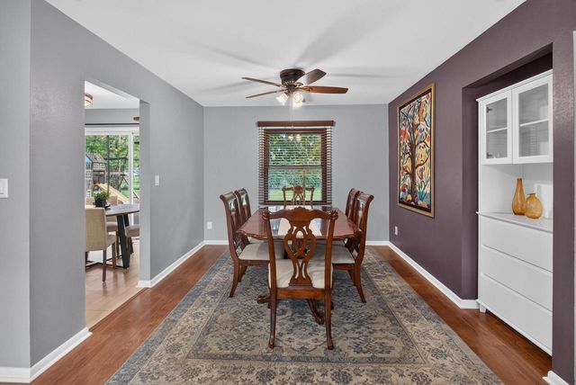 2550 N Springdale ROAD, Brookfield, WI 53045