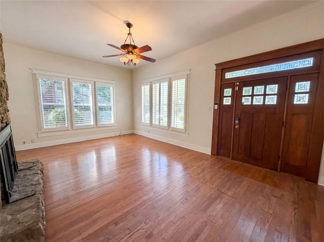 3919 Houston Street, Greenville, TX 75401