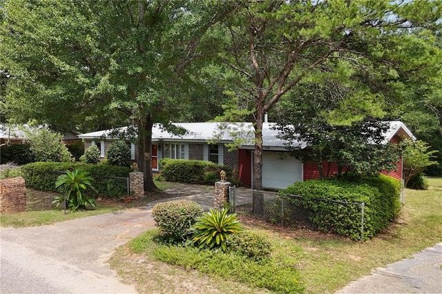 7926 Ridge Road, Saraland, AL 36571