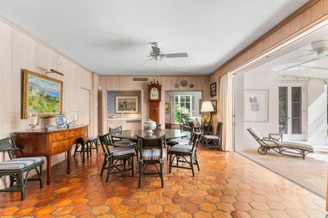 128 S Beach Road, Jupiter Island, FL 33455