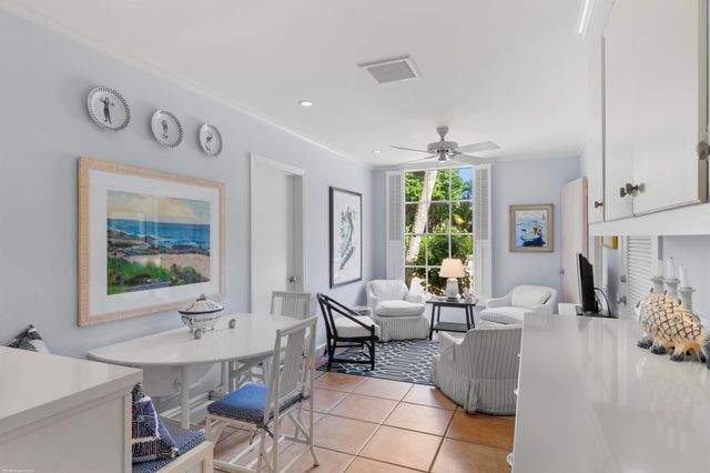 128 S Beach Road, Jupiter Island, FL 33455