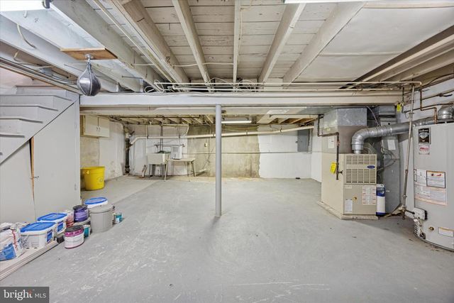 606 W SPRINGFIELD RD, Springfield, PA 19064