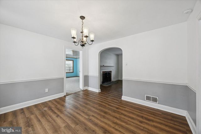 606 W SPRINGFIELD RD, Springfield, PA 19064