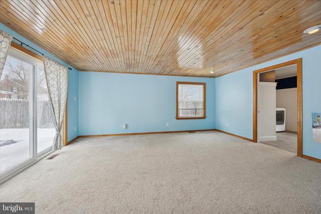 606 W SPRINGFIELD RD, Springfield, PA 19064