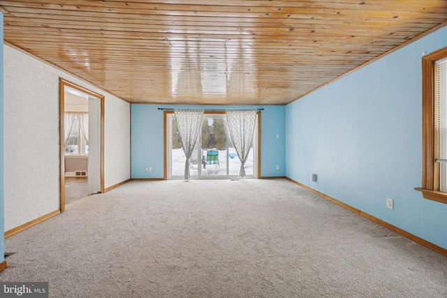 606 W SPRINGFIELD RD, Springfield, PA 19064