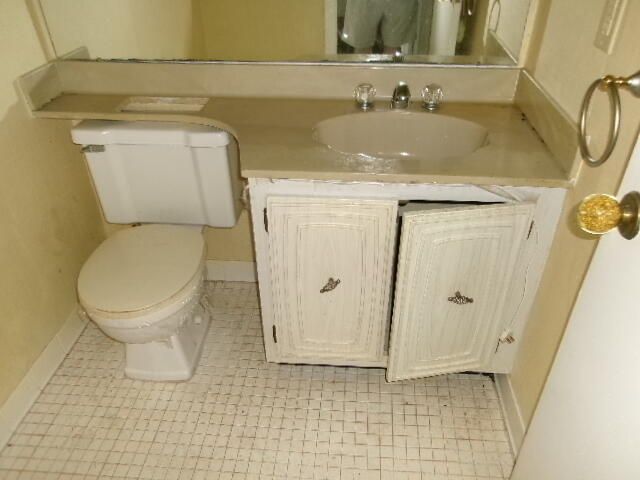 4201 S Ocean Boulevard L2, South Palm Beach, FL 33480