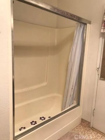 17787 Siskiyou Road, Apple Valley, CA 92307