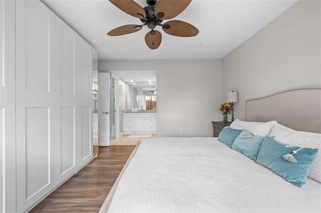 782 VILLAGE LAKE TERRACE N 103, St Petersburg, FL 33716