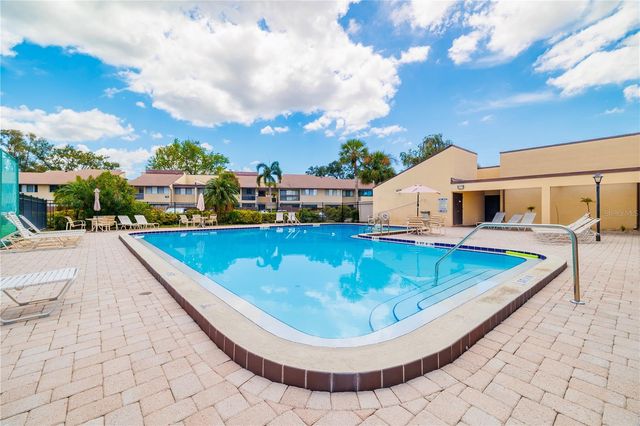 782 VILLAGE LAKE TERRACE N 103, St Petersburg, FL 33716