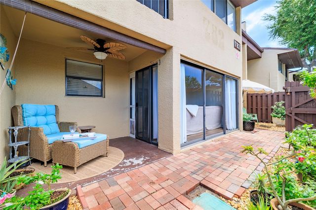 782 VILLAGE LAKE TERRACE N 103, St Petersburg, FL 33716