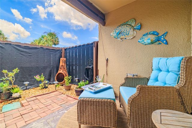 782 VILLAGE LAKE TERRACE N 103, St Petersburg, FL 33716