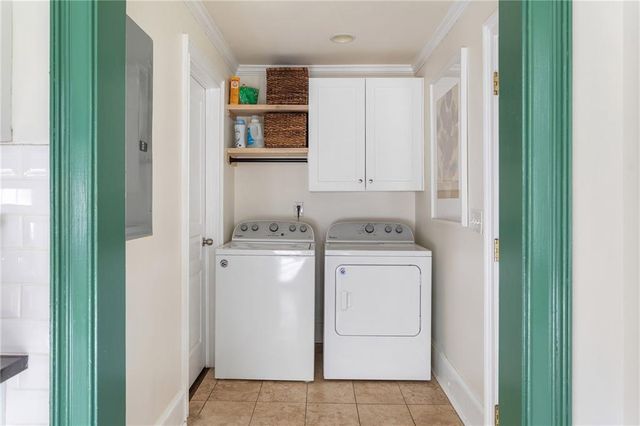 742 Pearce SW Street, Atlanta, GA 30310