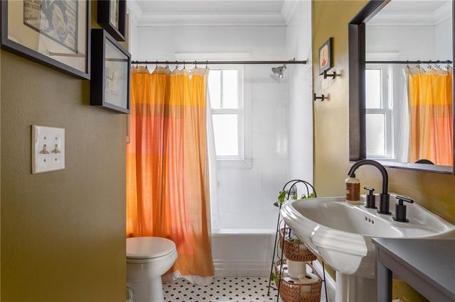 742 Pearce SW Street, Atlanta, GA 30310