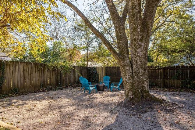 742 Pearce SW Street, Atlanta, GA 30310