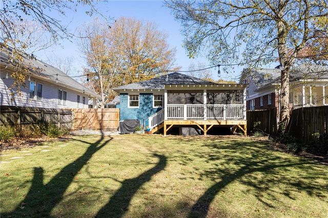 742 Pearce SW Street, Atlanta, GA 30310