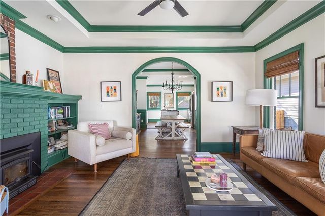 742 Pearce SW Street, Atlanta, GA 30310