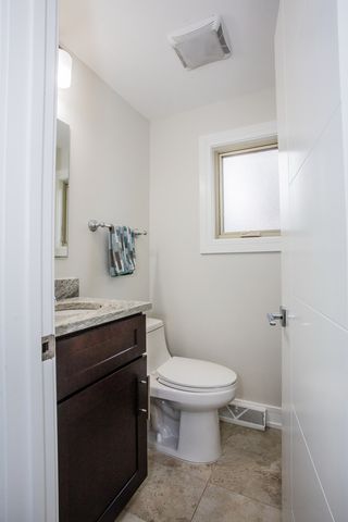431 N Northwest Highway B, Park Ridge, IL 60068