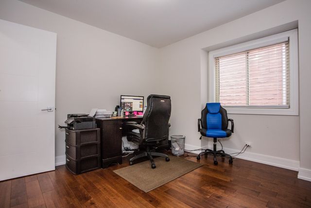 431 N Northwest Highway B, Park Ridge, IL 60068
