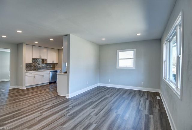 503 Bunche BLVD, Portsmouth, VA 23701