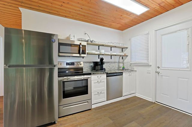 4610 Seaview St., North Myrtle Beach, SC 29582