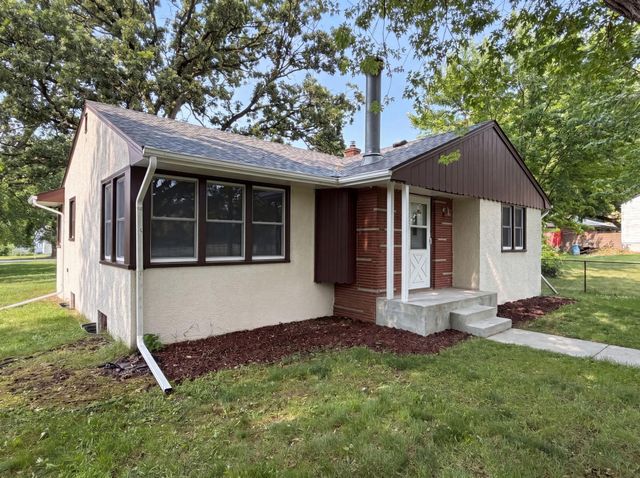 1587 Hudson Road, Saint Paul, MN 55106