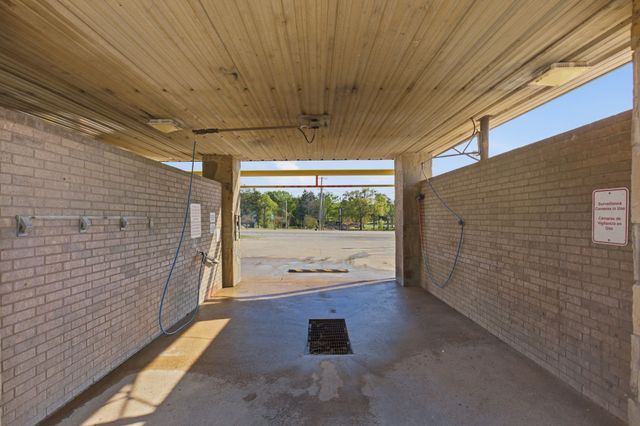 315 W Lennon, Emory, TX 75440