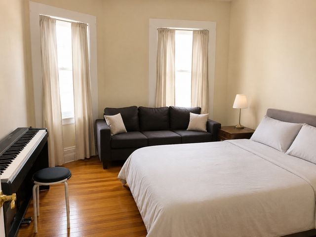 132.5 Oxford 11, Cambridge, MA 02140
