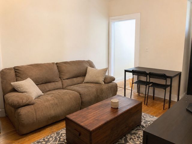132.5 Oxford 11, Cambridge, MA 02140