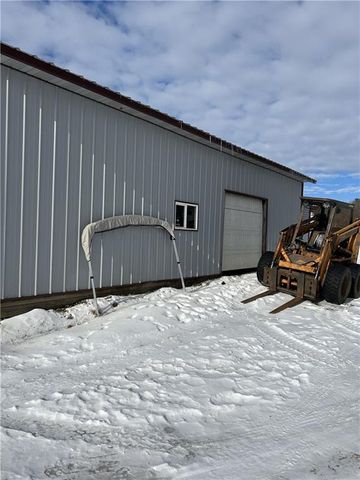 E7633 1400th Avenue, New Auburn, WI 54757