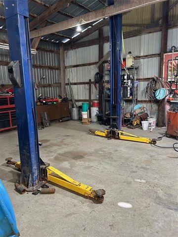 E7633 1400th Avenue, New Auburn, WI 54757